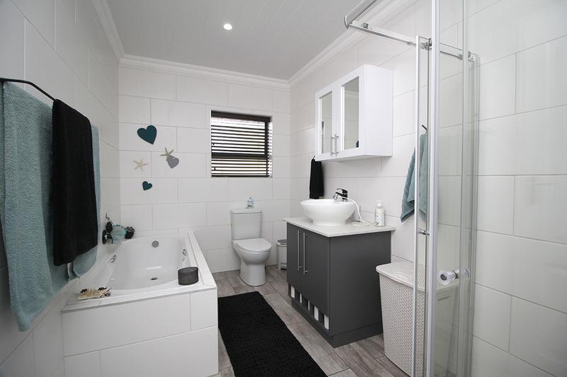 3 Bedroom Property for Sale in Tergniet Western Cape